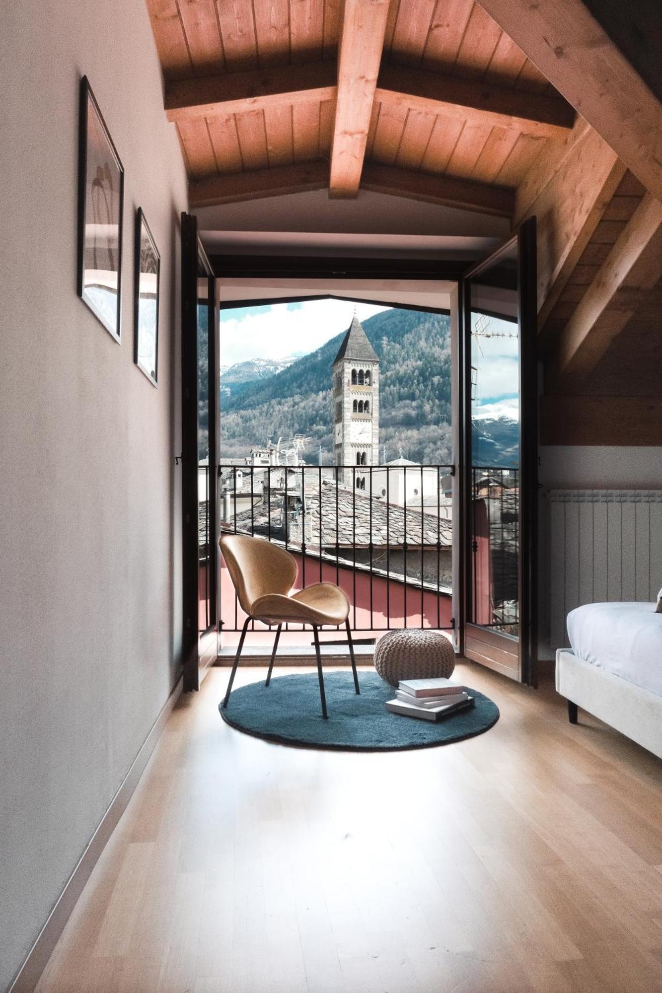 Penthouse Con Vista 6 Minuti Dal Bernina Express Apartment Tirano Exterior foto